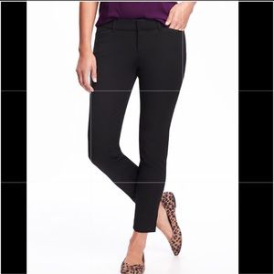 Black Old Navy Pixie Pants